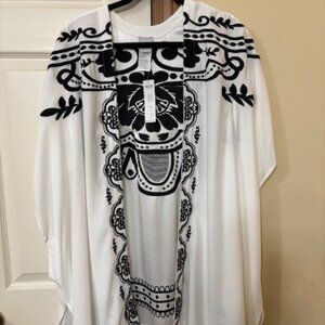 Chico's white & black embroidered topper